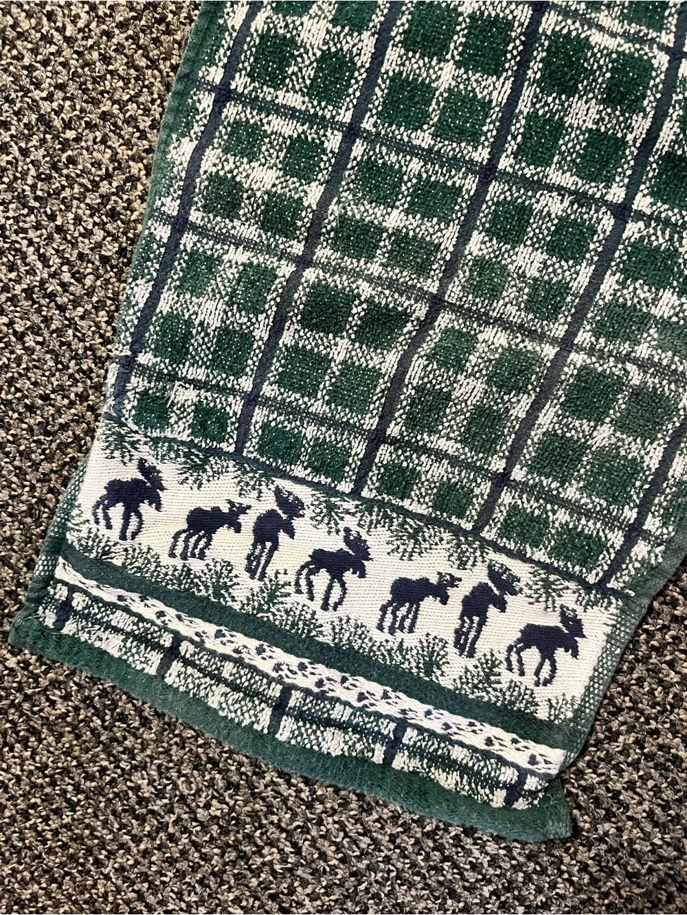 Vintage Cottagecore Green Plaid Moose Hand Towel Linen 9x15 (2688)